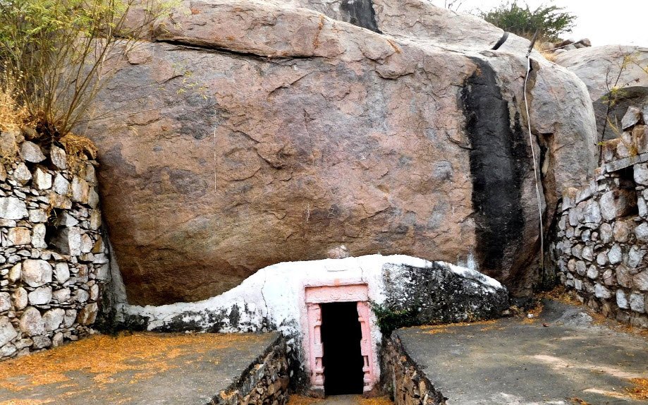 Kyadigera Fort, Raichur, Karnataka - Vushii.com Kyadigera Fort, Raichur, Karnataka - Vushii.com